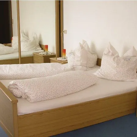 Two-bedroom In Apartmán Niedereschach